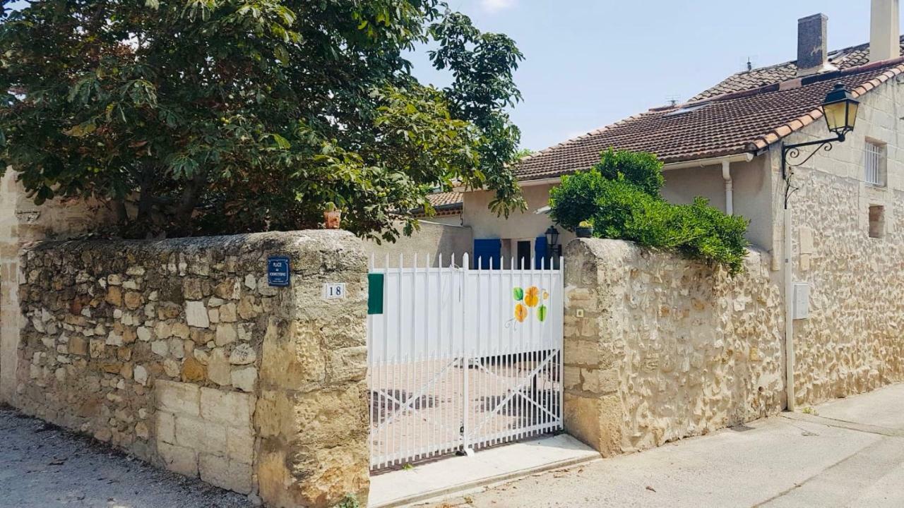 Villa La Capucinette A L'Ombre Du Marronnier Maussane les Alpilles Exterior foto